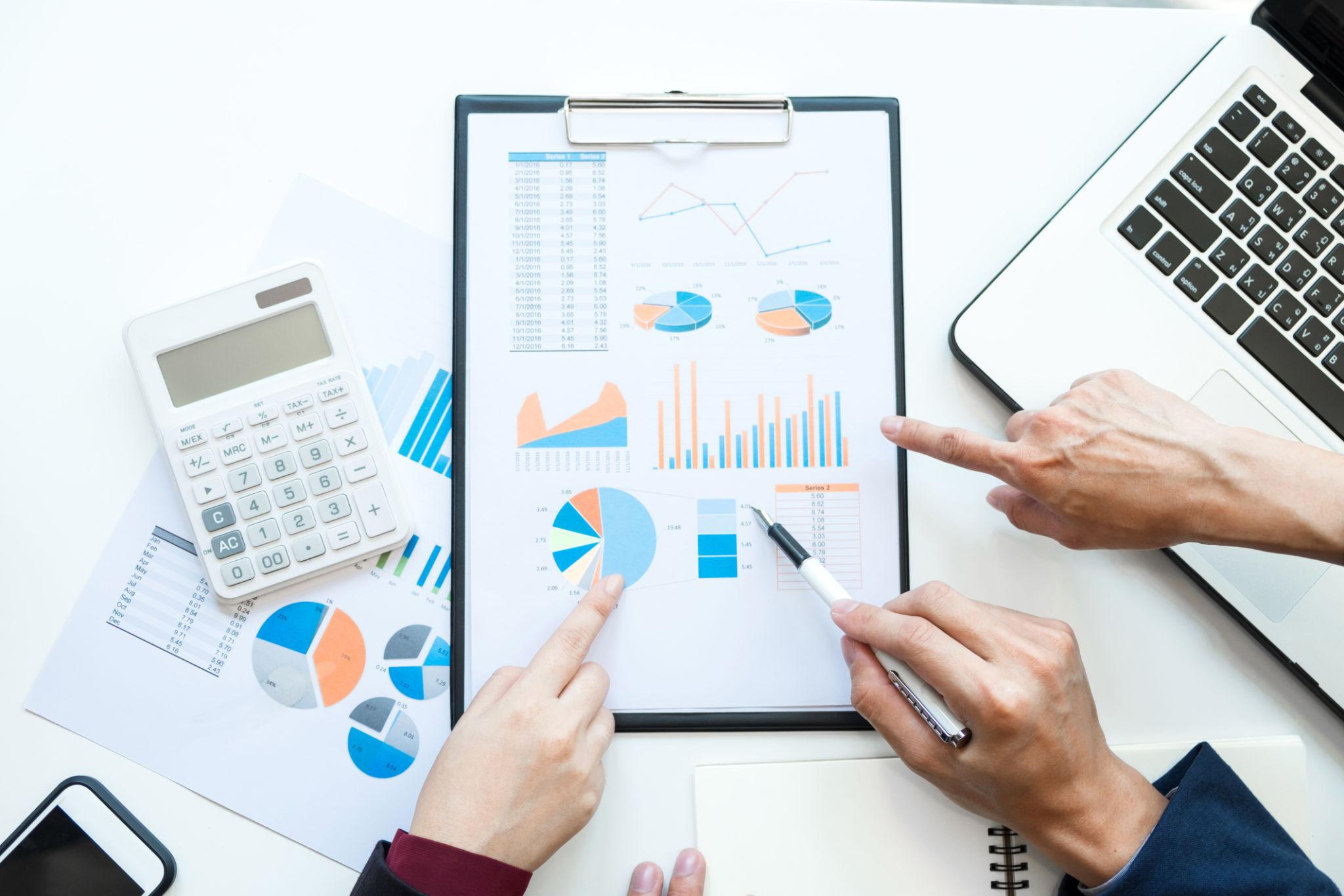🧠 كيف يغير الذكاء الاصطناعي مستقبل دراسات الجدوى؟